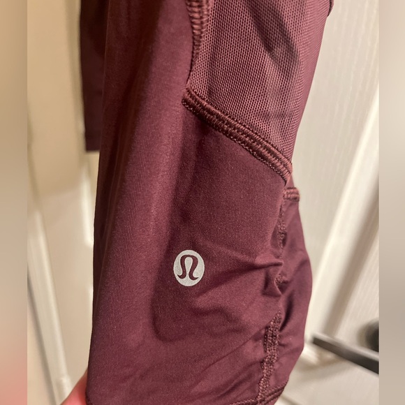 Lululemon mesh cut outs leggings - Picture 8 of 15